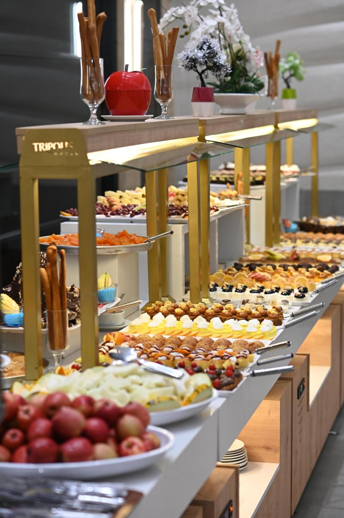 פמוקלה Tripolis Hotel מראה חיצוני תמונה