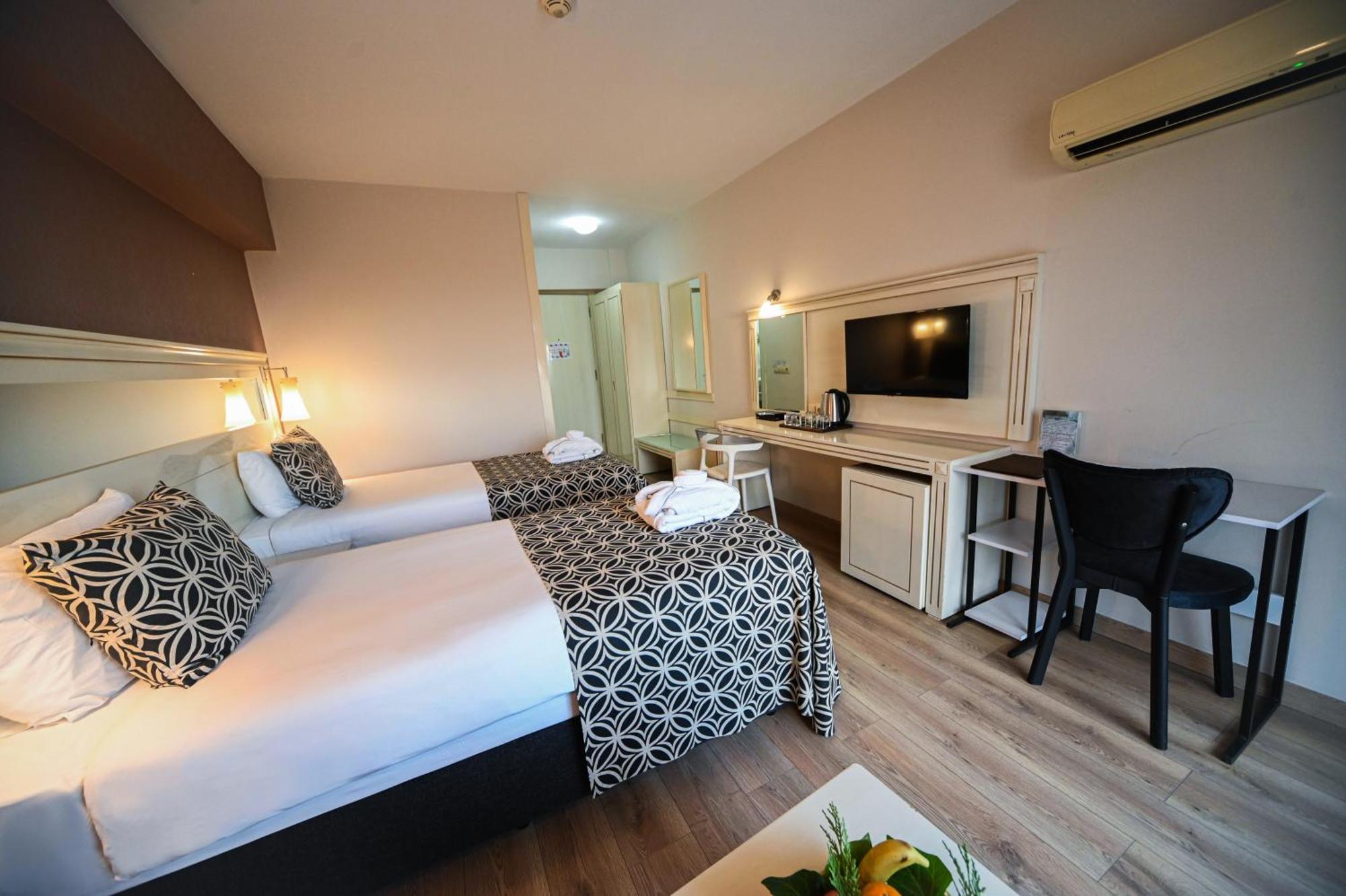 פמוקלה Tripolis Hotel חדר תמונה